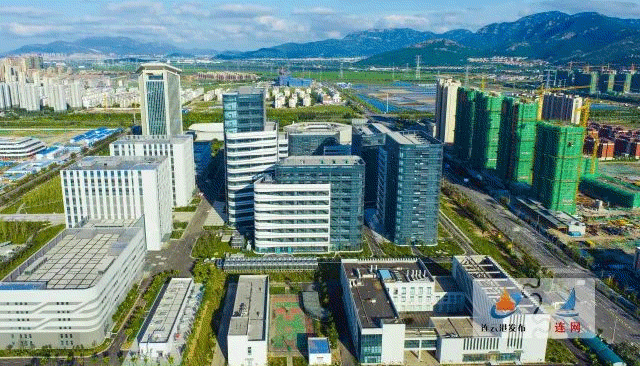 a836128ceb05c41e327ce1280c848d7a_933.gif